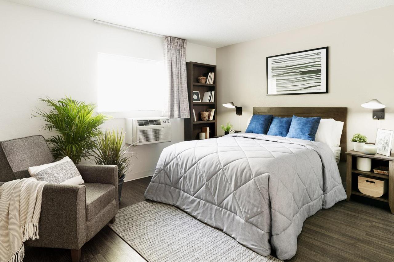 Intown Suites Extended Stay Jacksonville Fl St Johns Bluff Rd Экстерьер фото